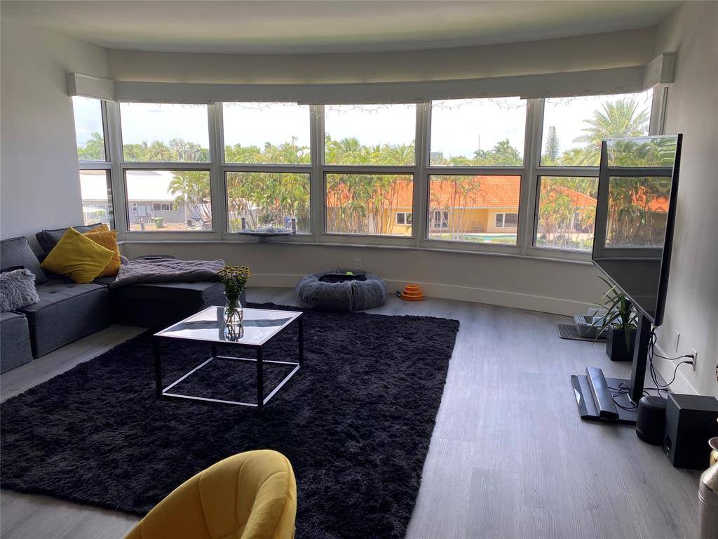 Fort Lauderdale, FL 33308,3031 NE 51st St #305W