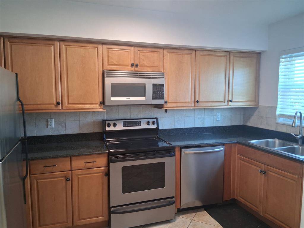 Deerfield Beach, FL 33441,505 NE 20 Av #217