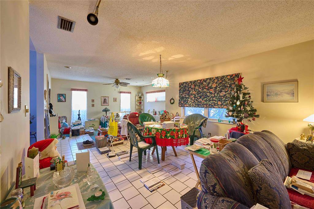 Boca Raton, FL 33433,7438 Champagne Pl