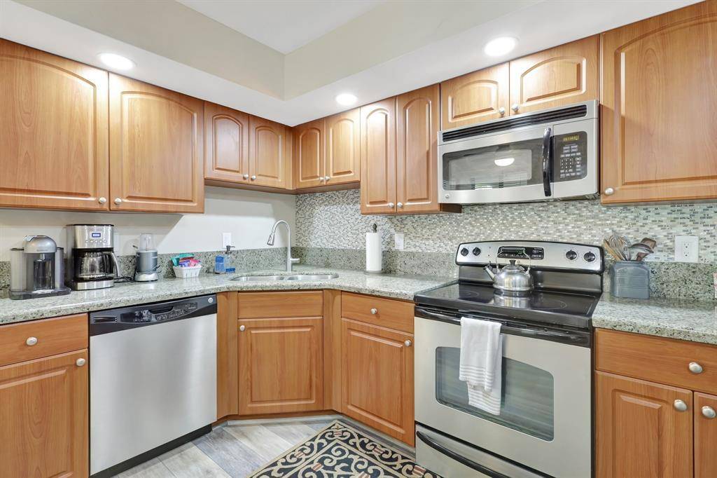 Juno Beach, FL 33408,705 Sea Oats Dr #C-4