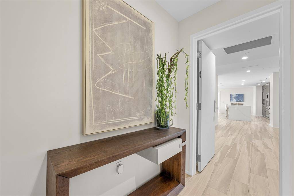 Fort Lauderdale, FL 33305,2200 N Ocean Blvd #N403