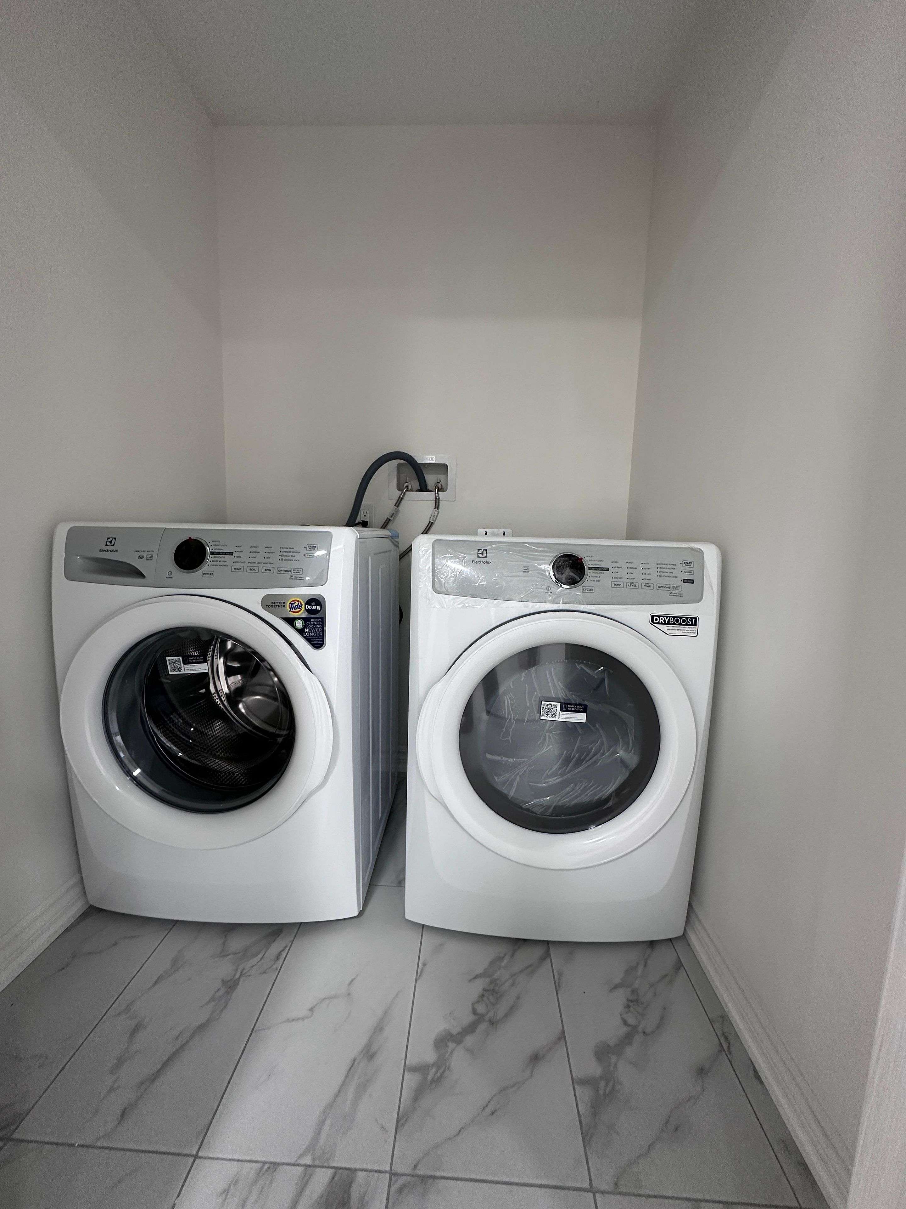 Innisfil, ON L9S 0M8,2287 Lozenby ST