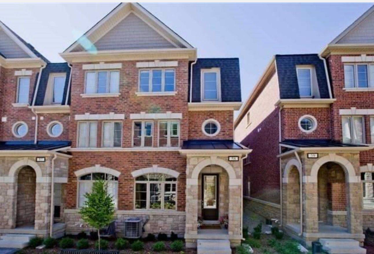 Vaughan, ON L6A 4W4,1331 Major Mackenzie DR ##58