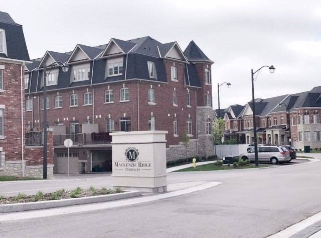 Vaughan, ON L6A 4W4,1331 Major Mackenzie DR ##58