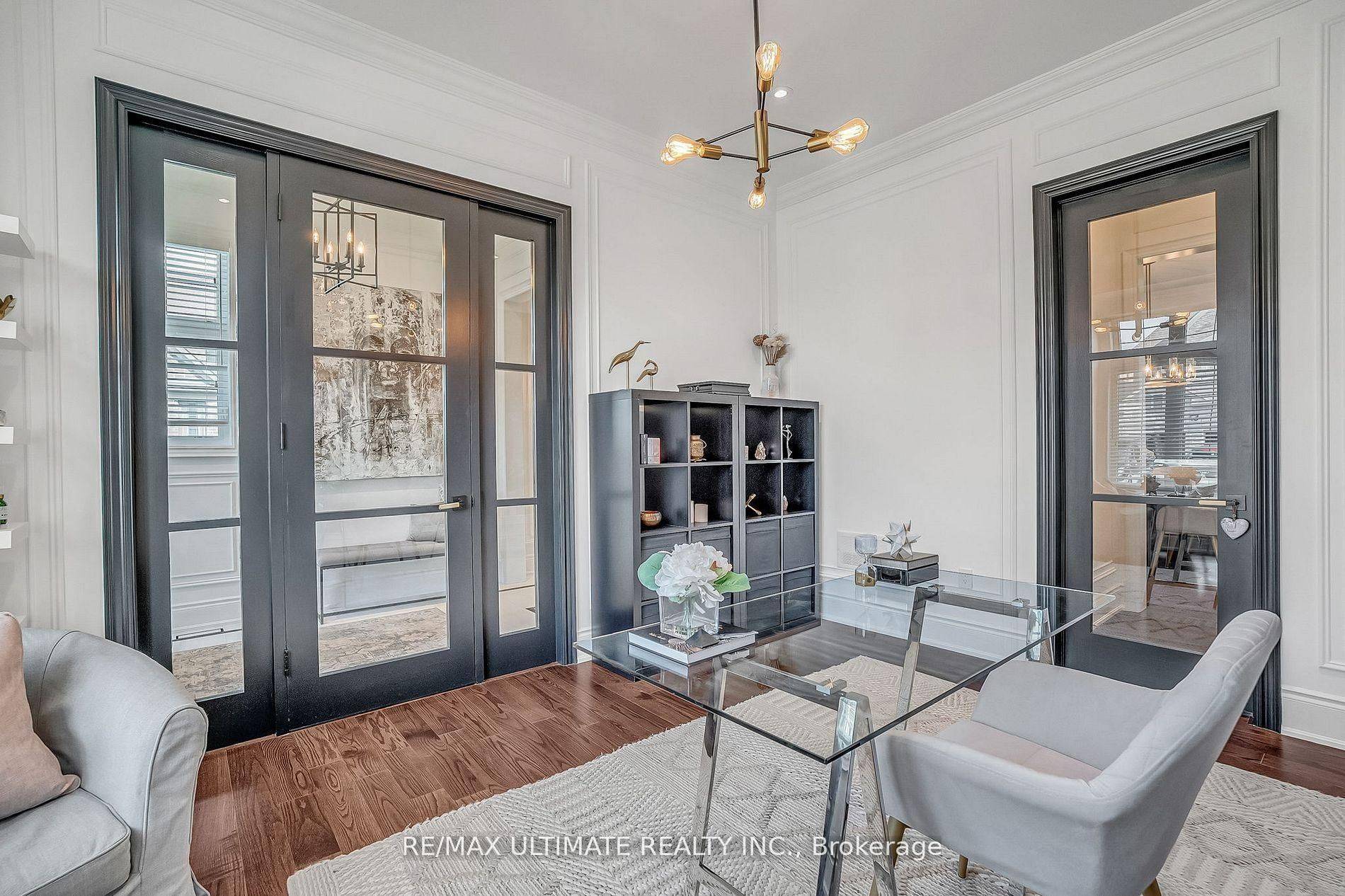 King, ON L7B 0P5,60 Cairns Gate