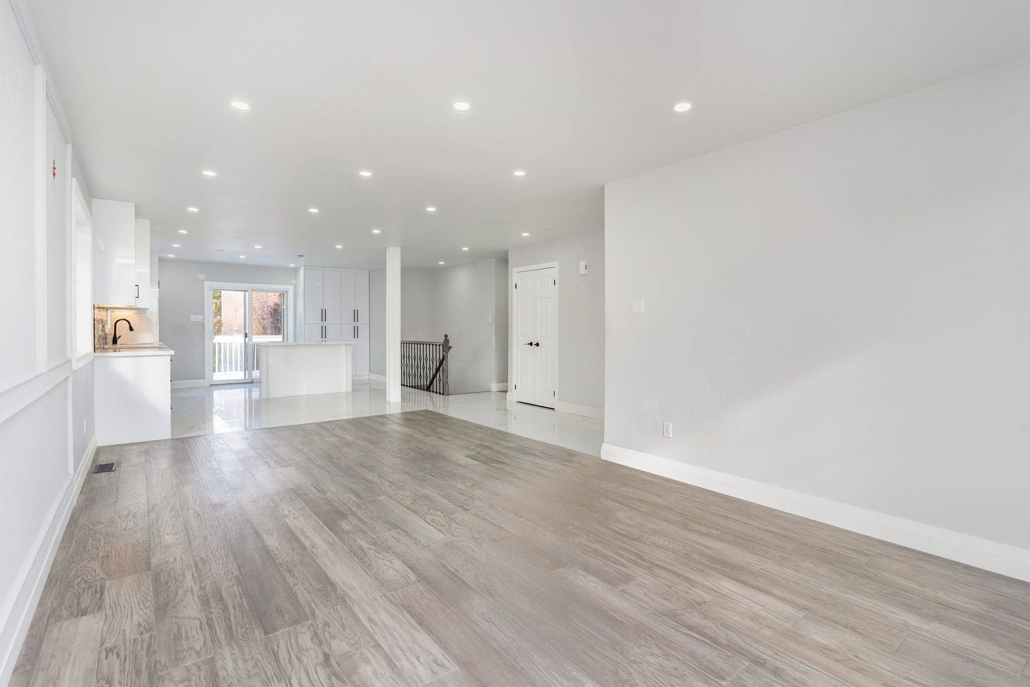 Barrie, ON L4N 0W6,90 Sproule DR