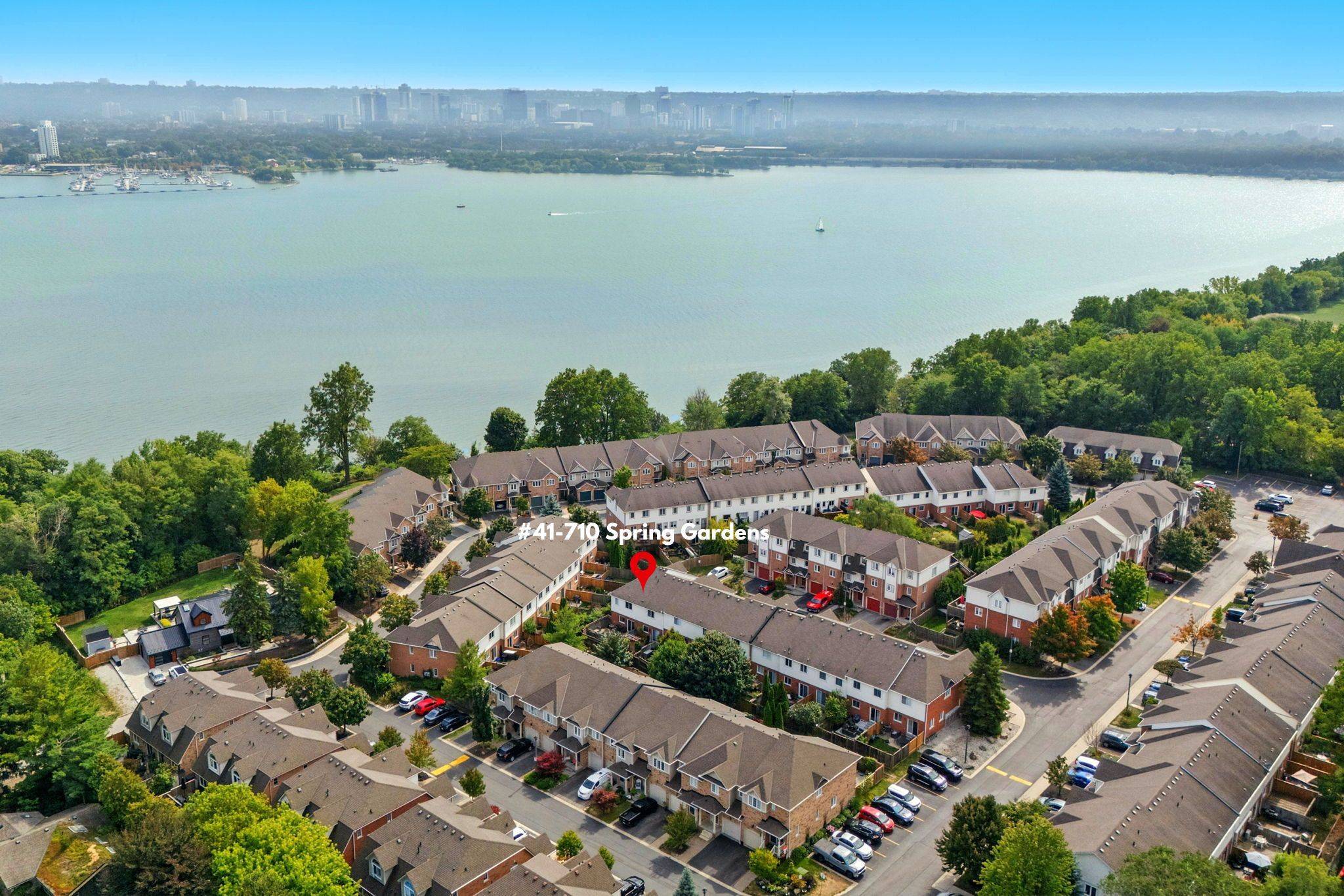 Burlington, ON L7T 4K7,710 Spring Gardens RD #41