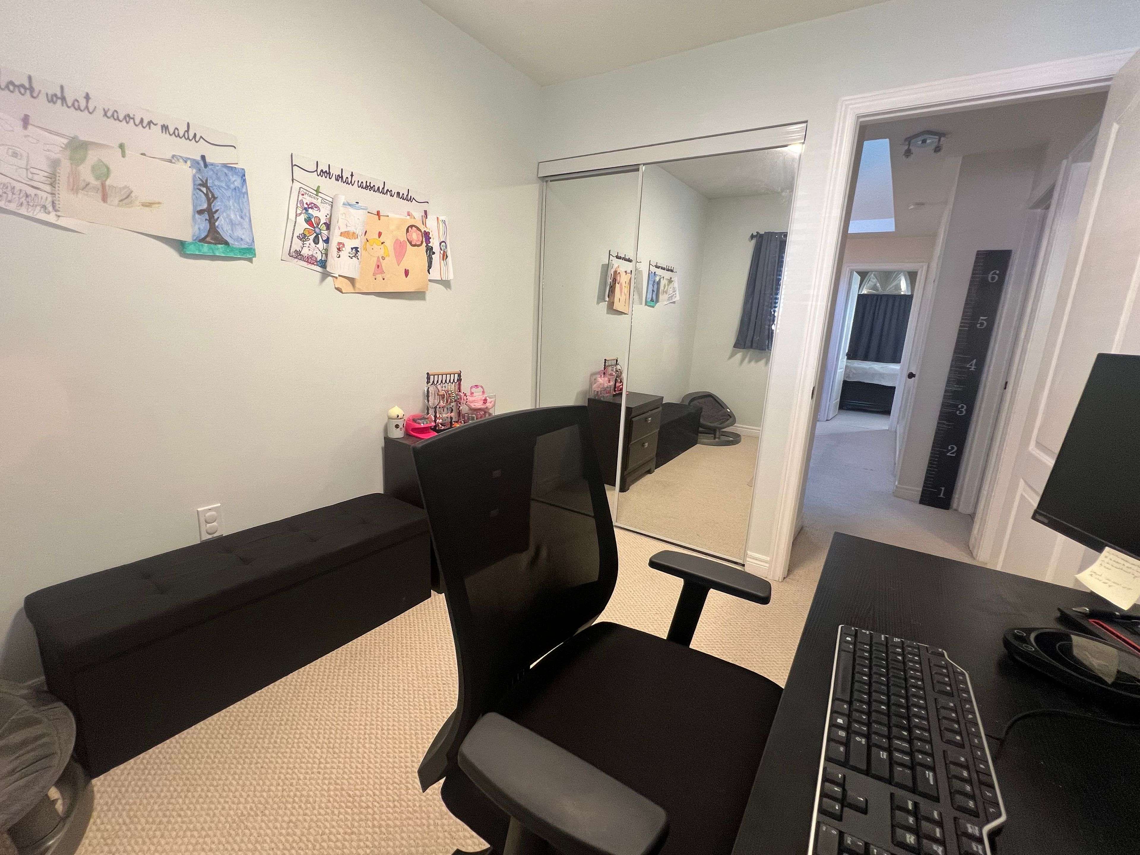 Mississauga, ON L5W 1J4,1129 Hickory Hollow GLN