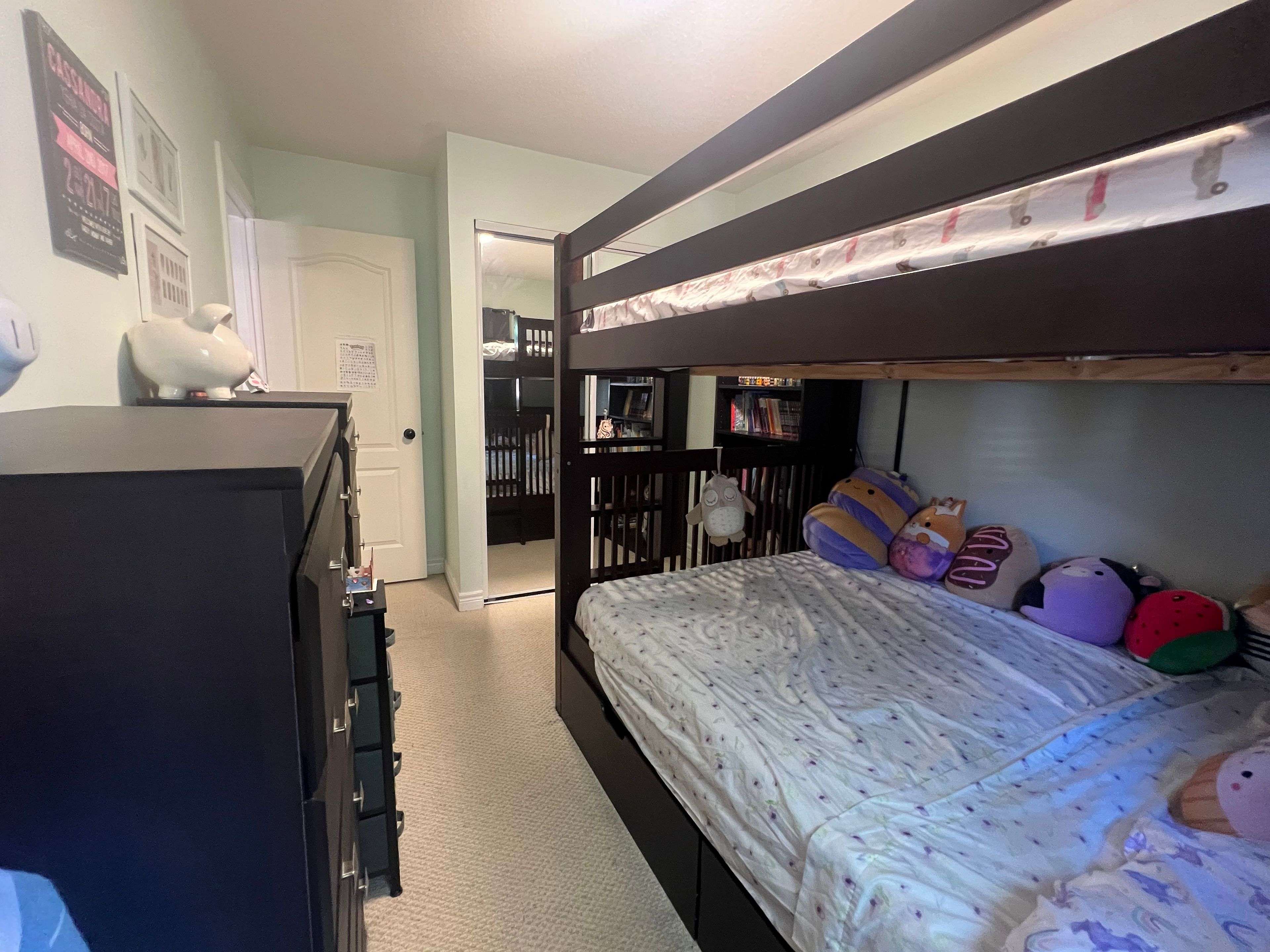 Mississauga, ON L5W 1J4,1129 Hickory Hollow GLN