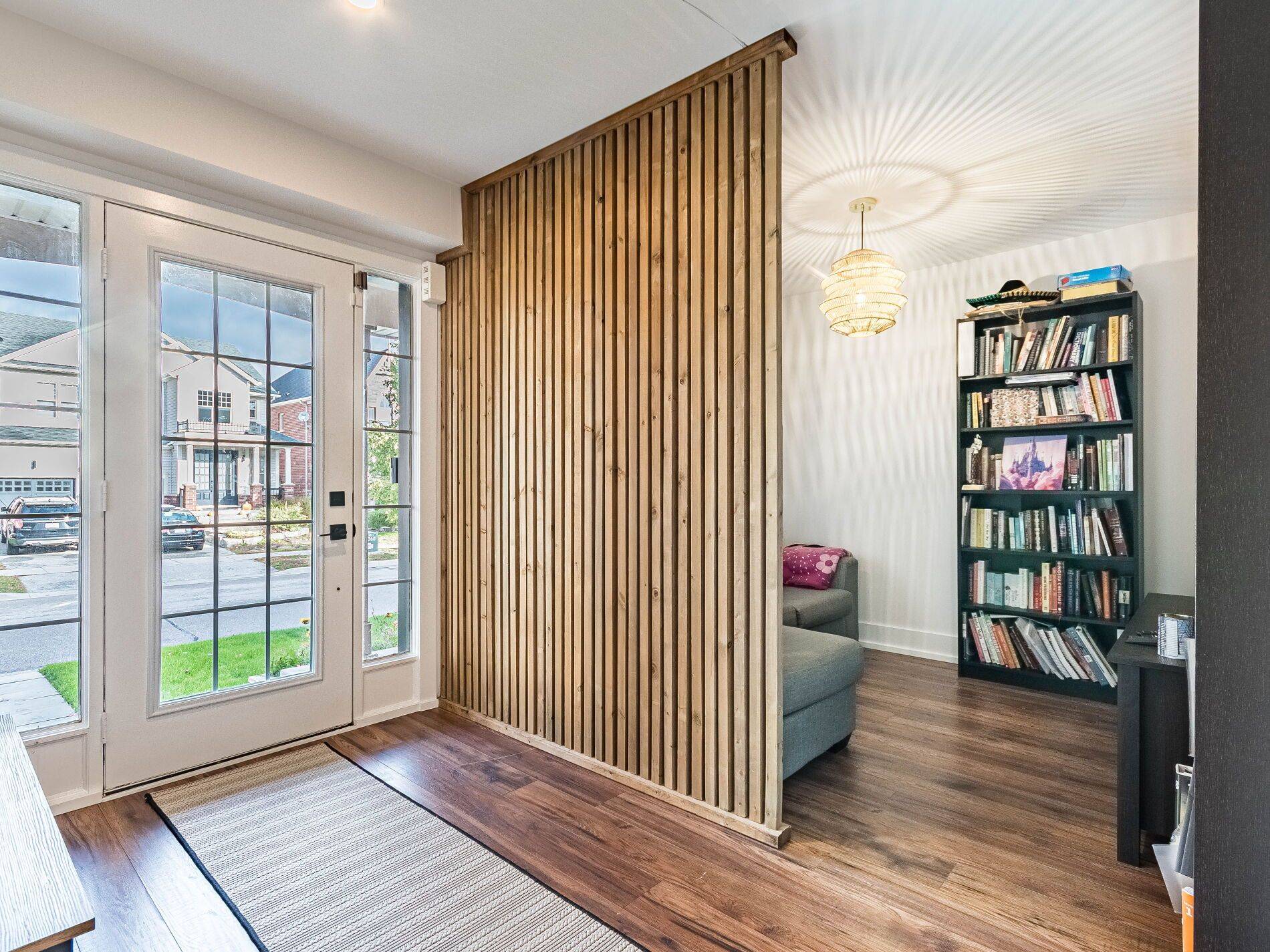 Caledon, ON L7C 3S1,76 Boyces Creek CT