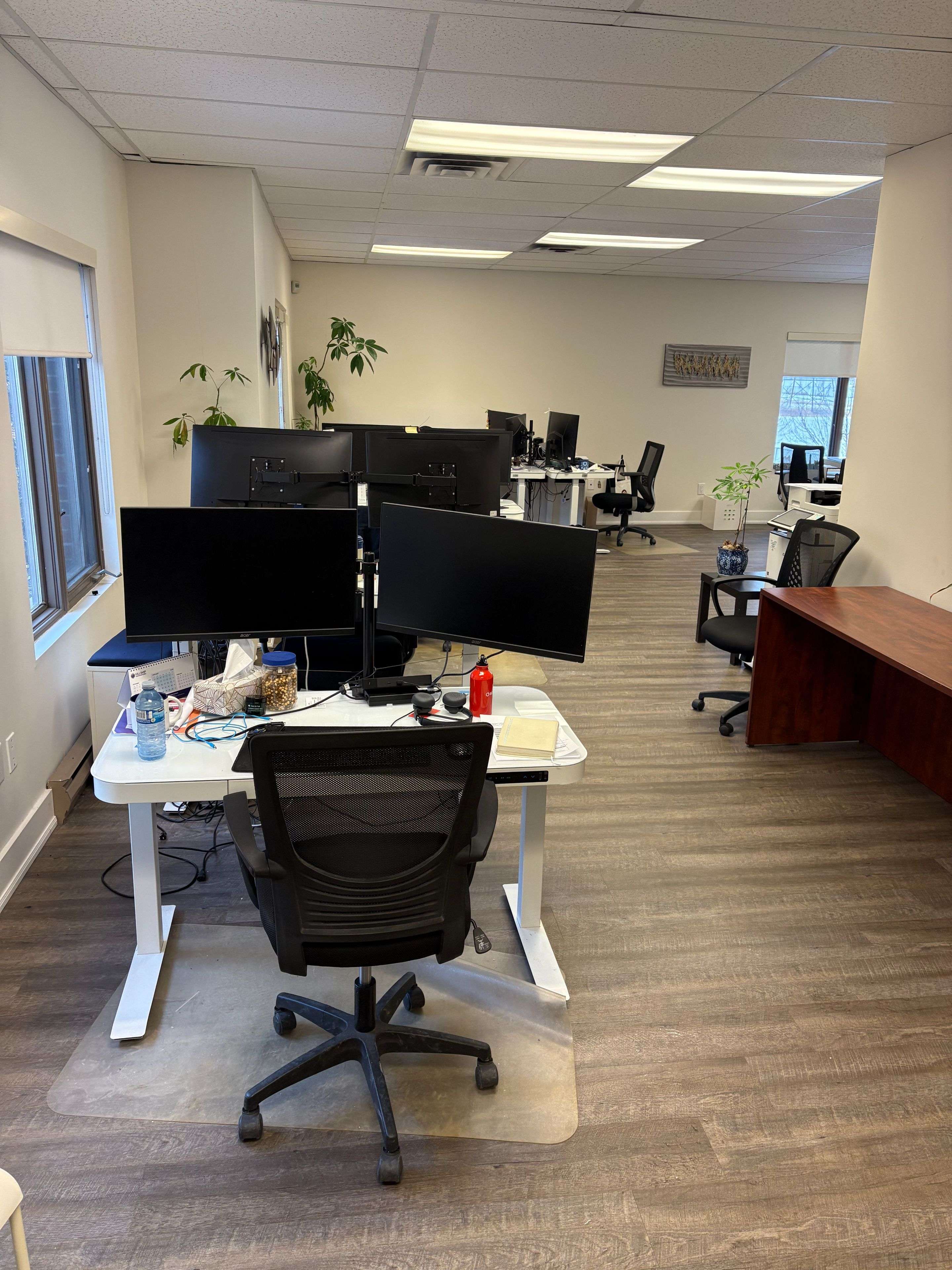 Toronto W08, ON M9C 5K6,5409 Eglinton AVE W #209