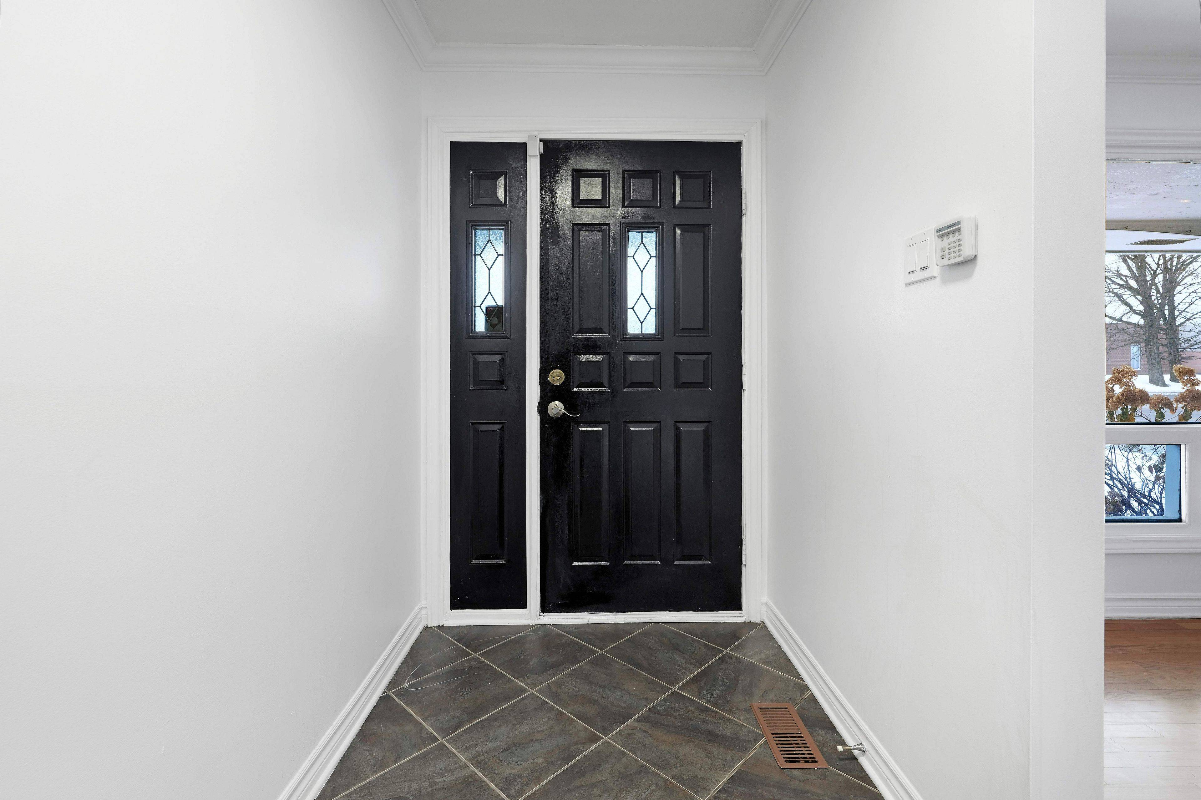 Alta Vista And Area, ON K1V 6A2,1753 Heron RD