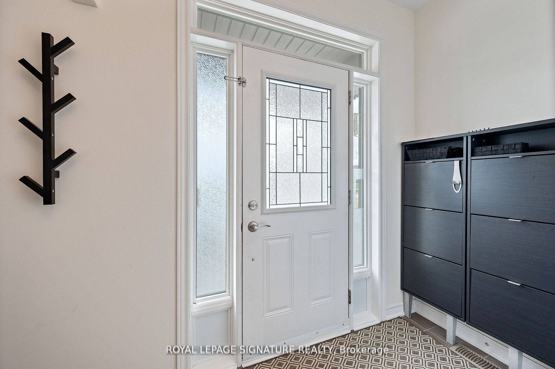 Shelburne, ON L9V 3V4,436 Galbraith ST