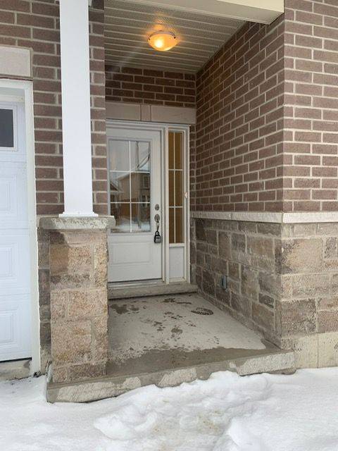 Kawartha Lakes, ON L8J 3W9,63 Hillcroft WAY