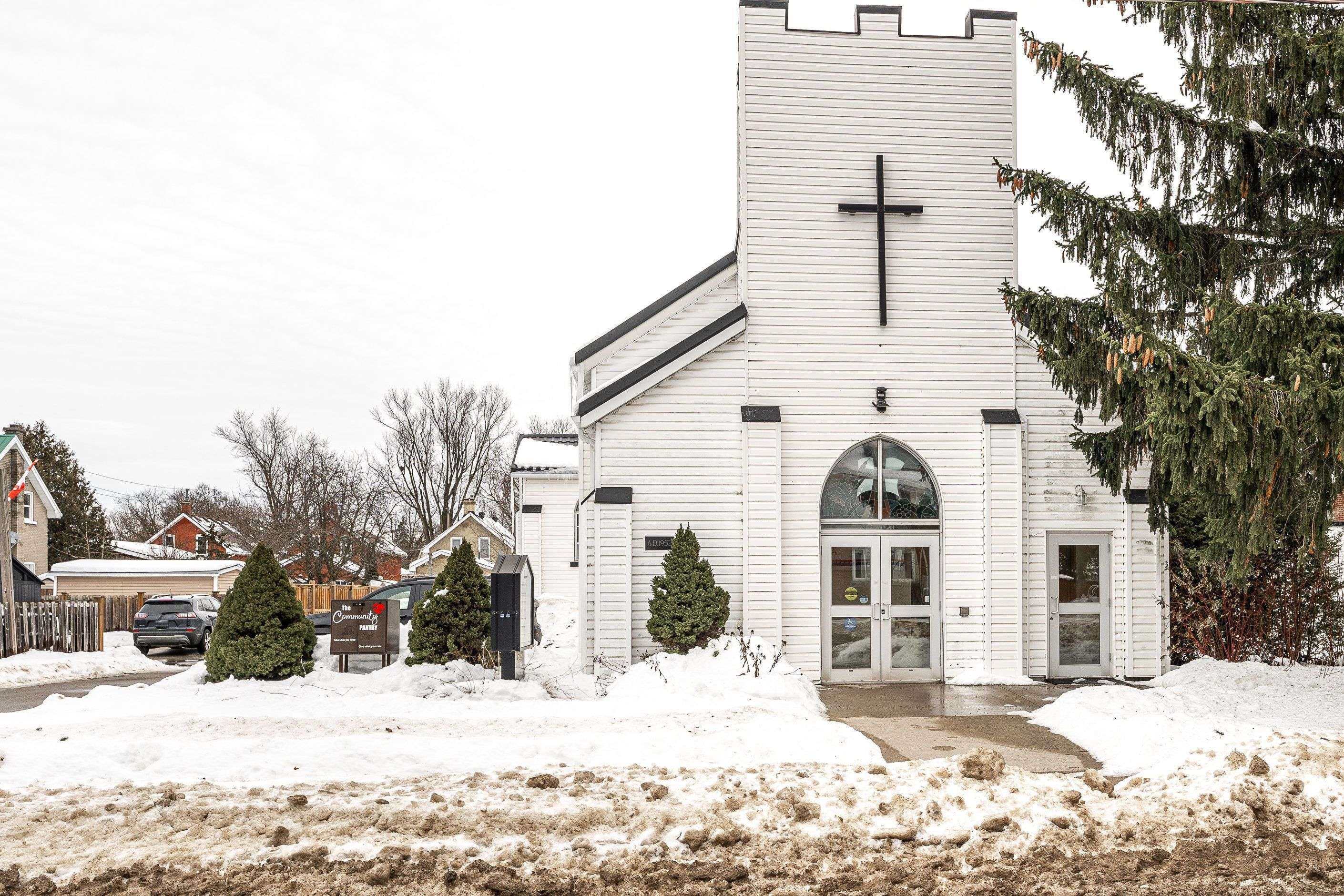 Stratford, ON N5A 2A2,133 Home ST