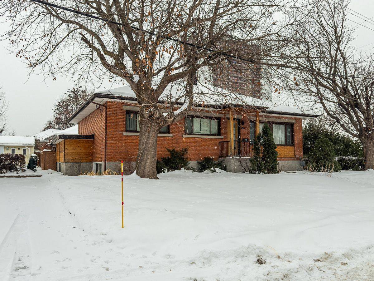 Vanier And Kingsview Park, ON K1L 7K8,366 Maria Goretti CIR
