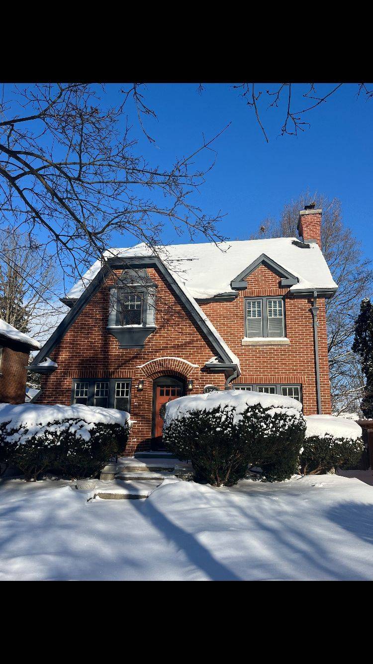 London South, ON N6C 2J1,176 Devonshire AVE