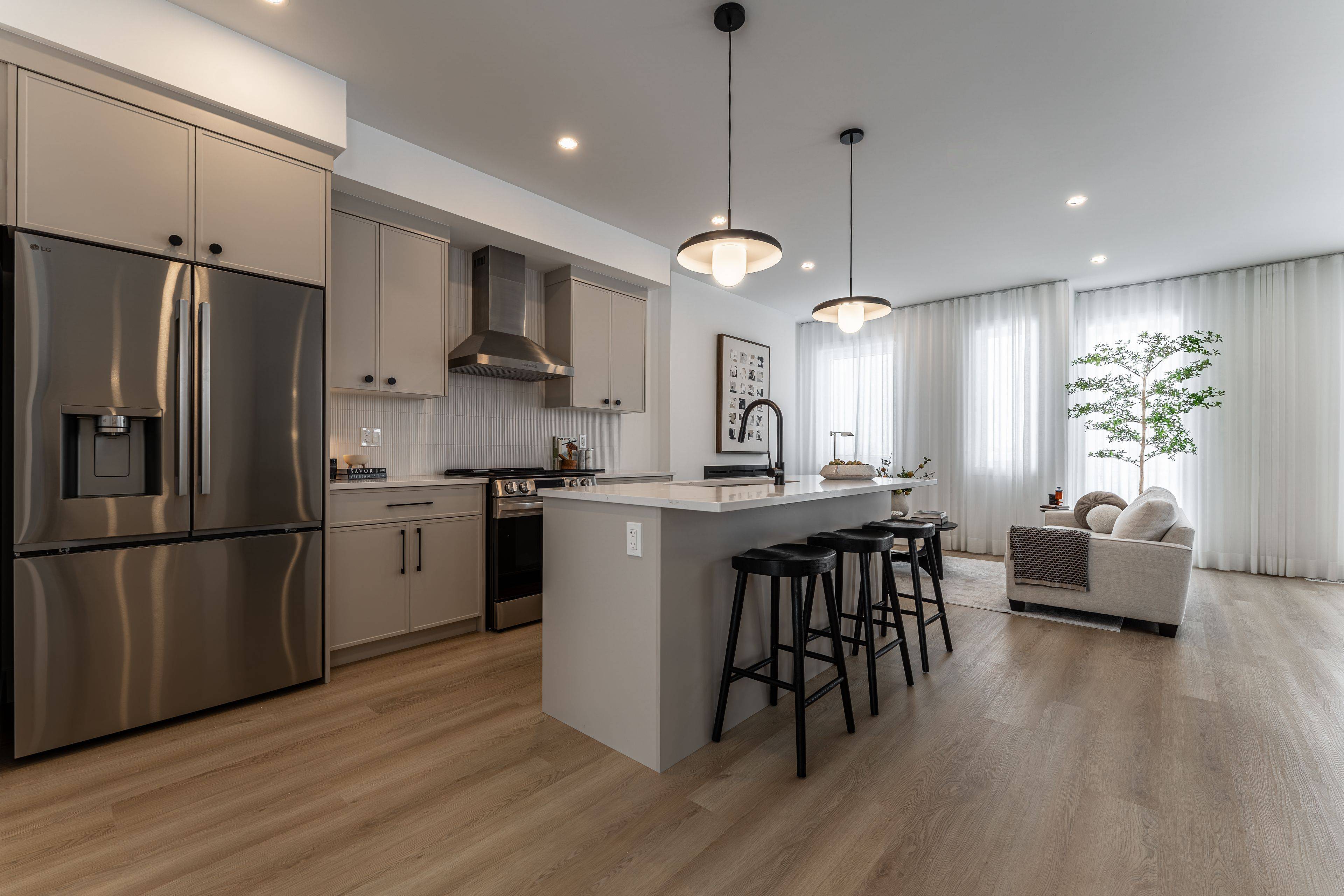 London South, ON N6L 0H3,3090 Petty RD #2