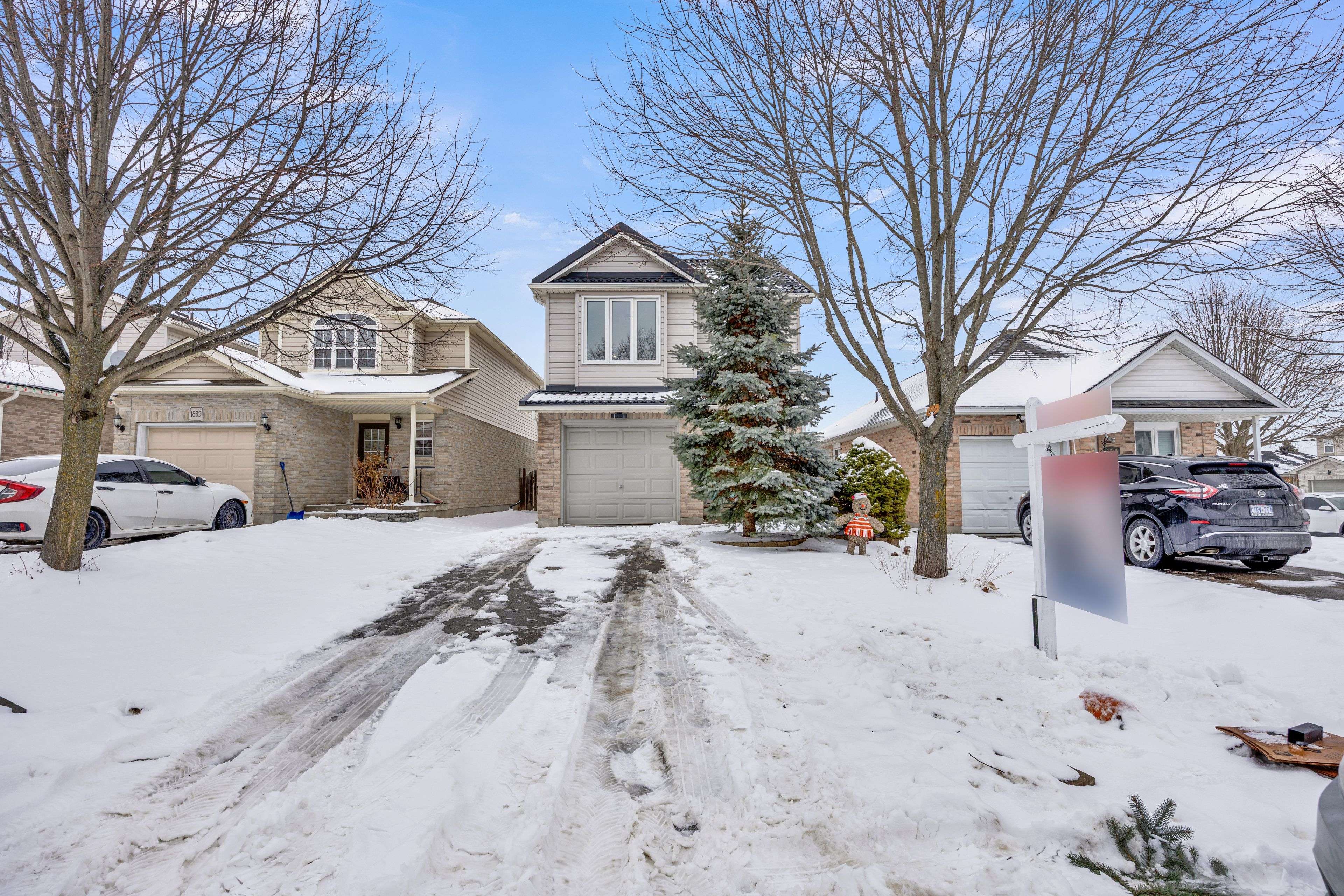 London North, ON N5X 4N2,1843 Bloom CRES