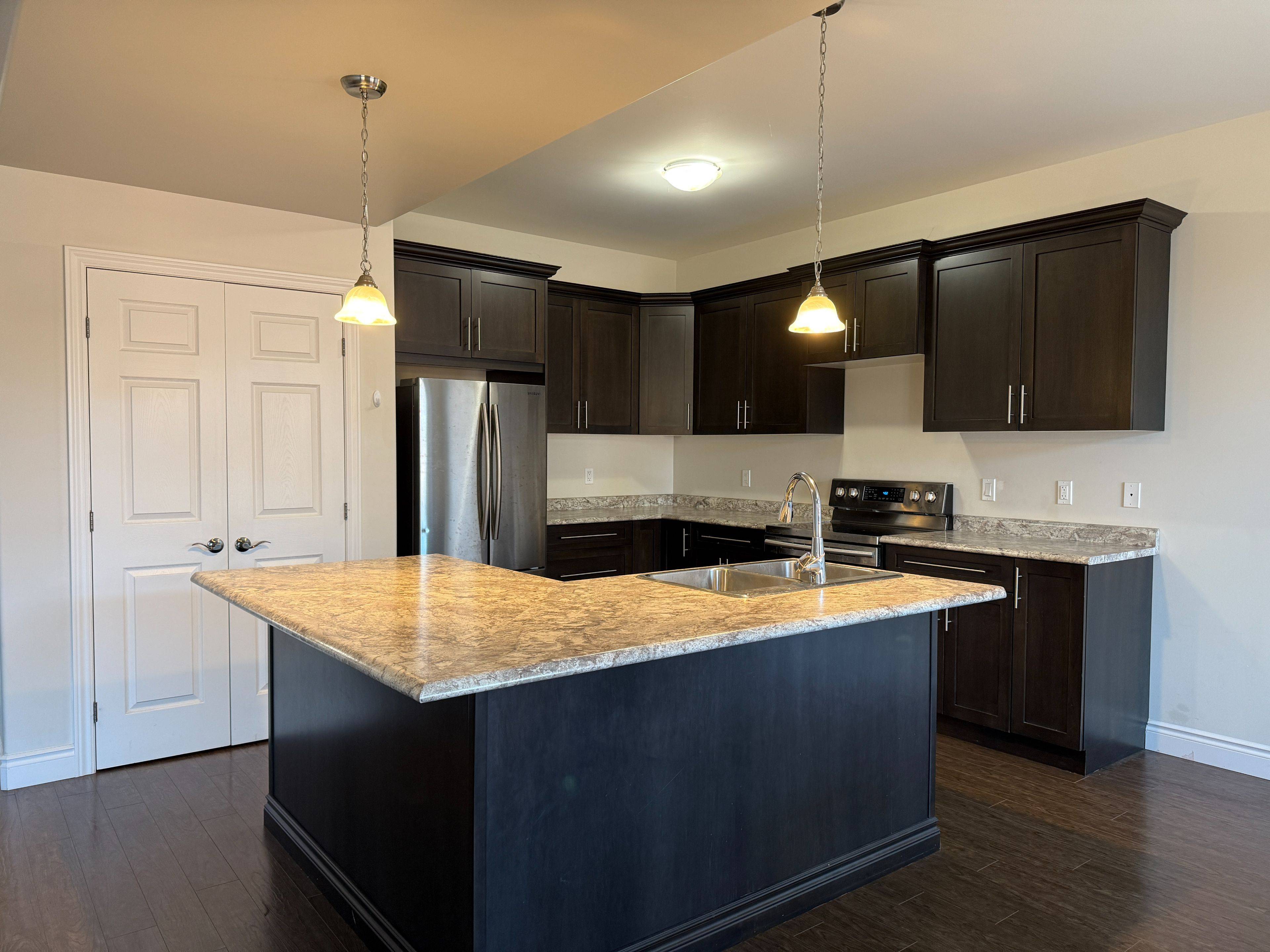 Belleville, ON K8N 4Z5,28 Primrose CRES