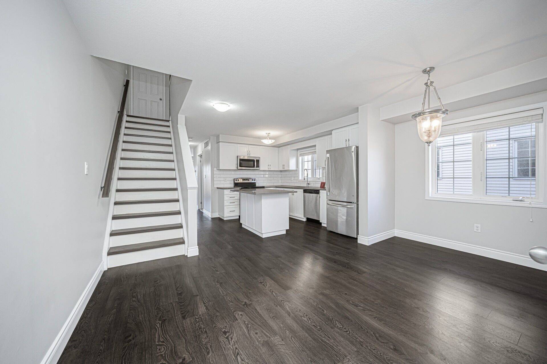 Kitchener, ON N2R 0J5,388 Old Huron RD #18 C