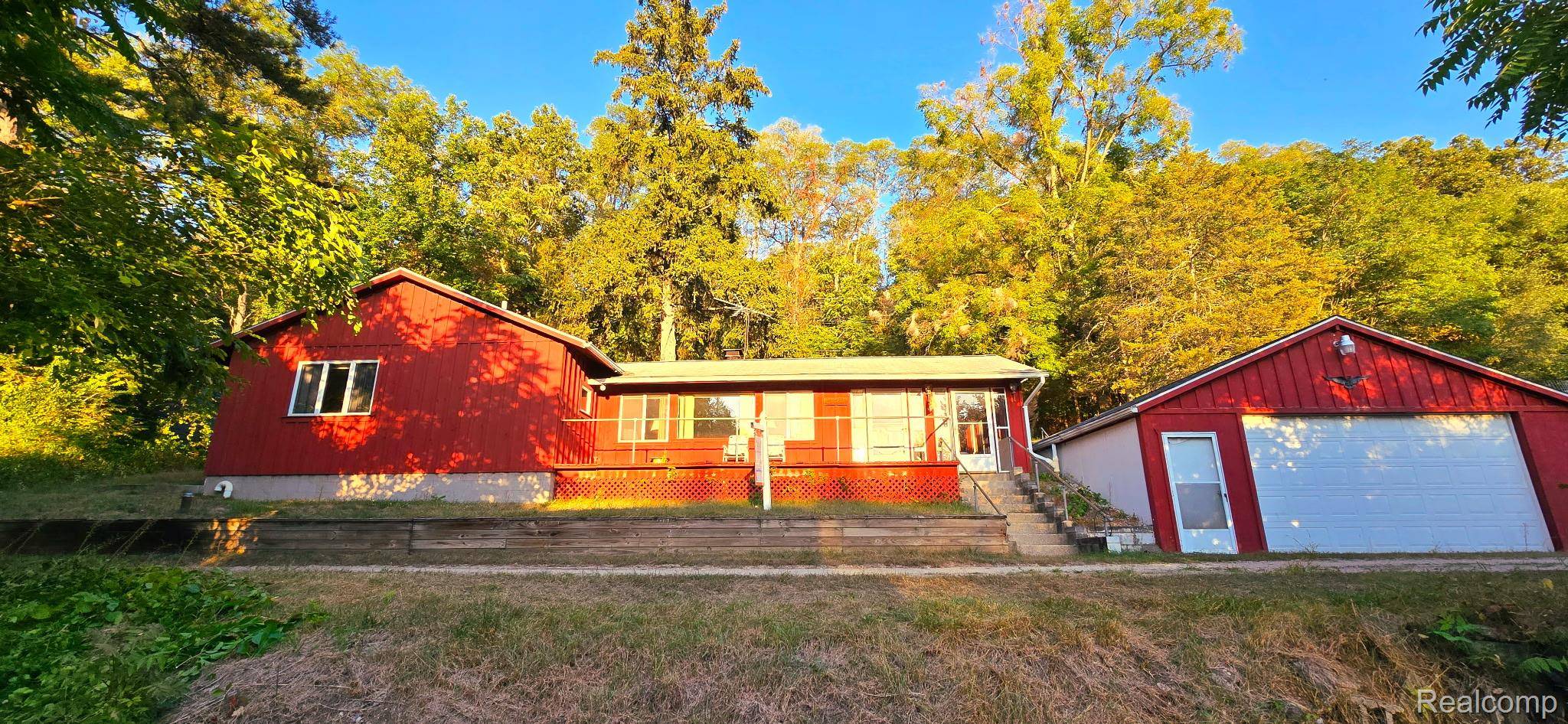 Pinckney, MI 48169,11315 HILLSIDE