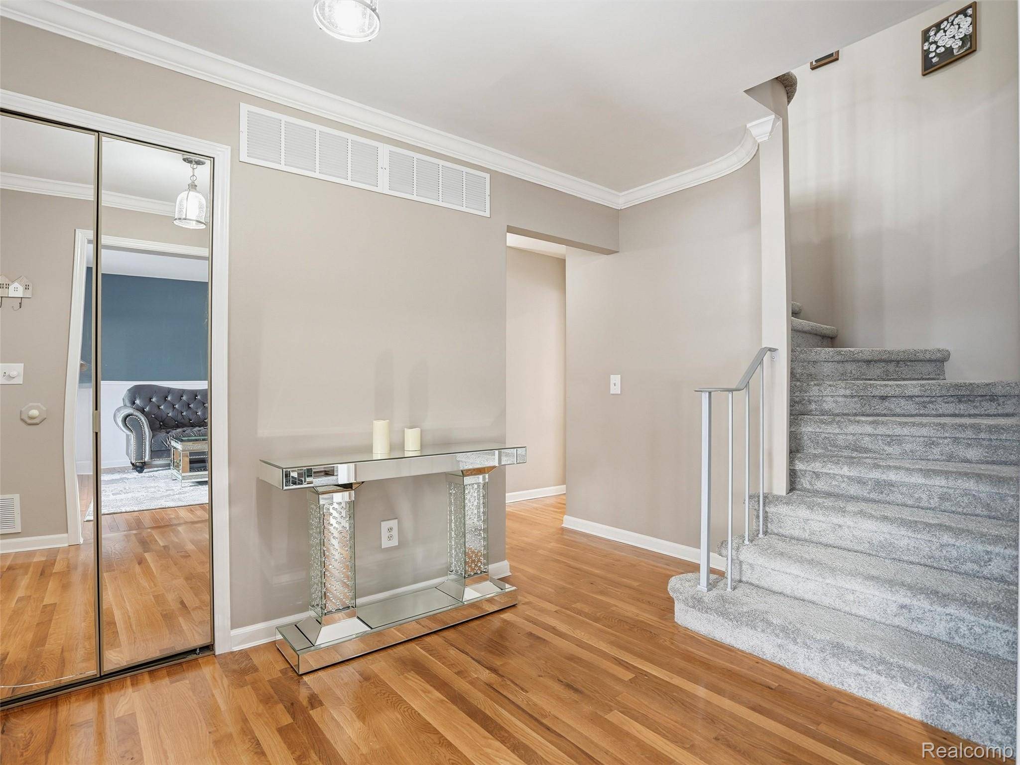 Clinton Township, MI 48038,15569 Stockton DR