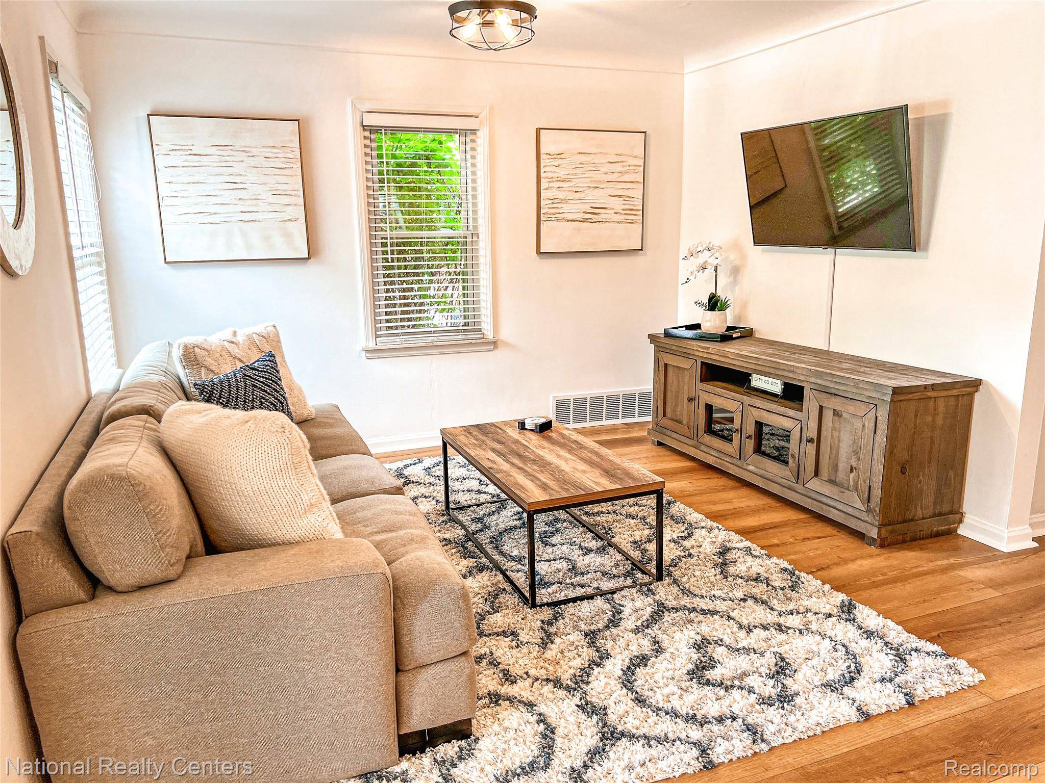 Royal Oak, MI 48073,2108 N Wilson AVE