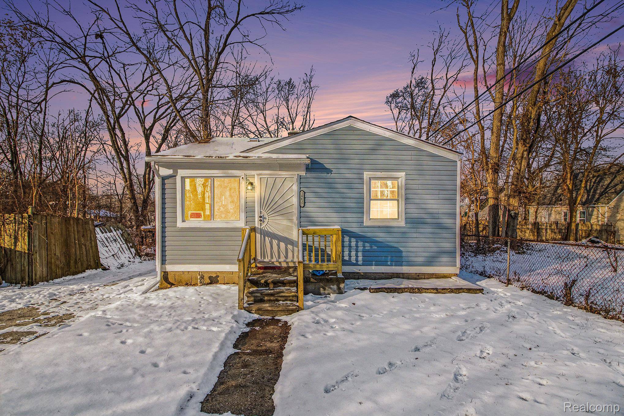 Detroit, MI 48223,14437 Dacosta ST