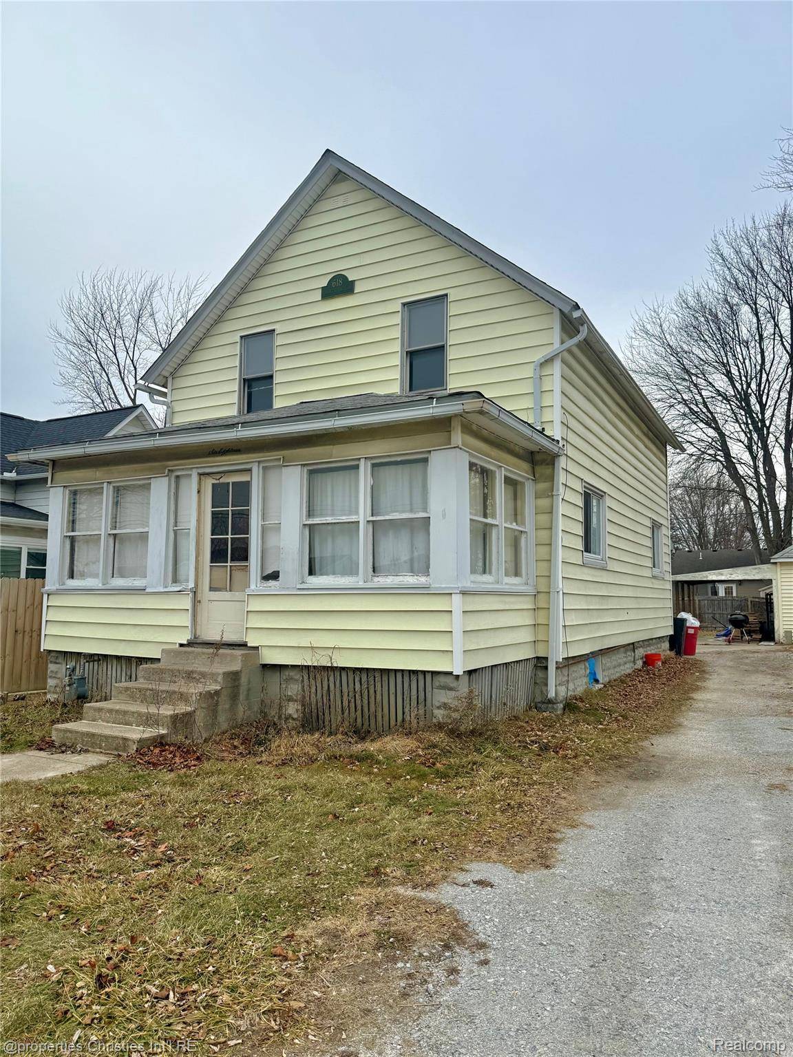 Marine City, MI 48039,618 Chartier ST