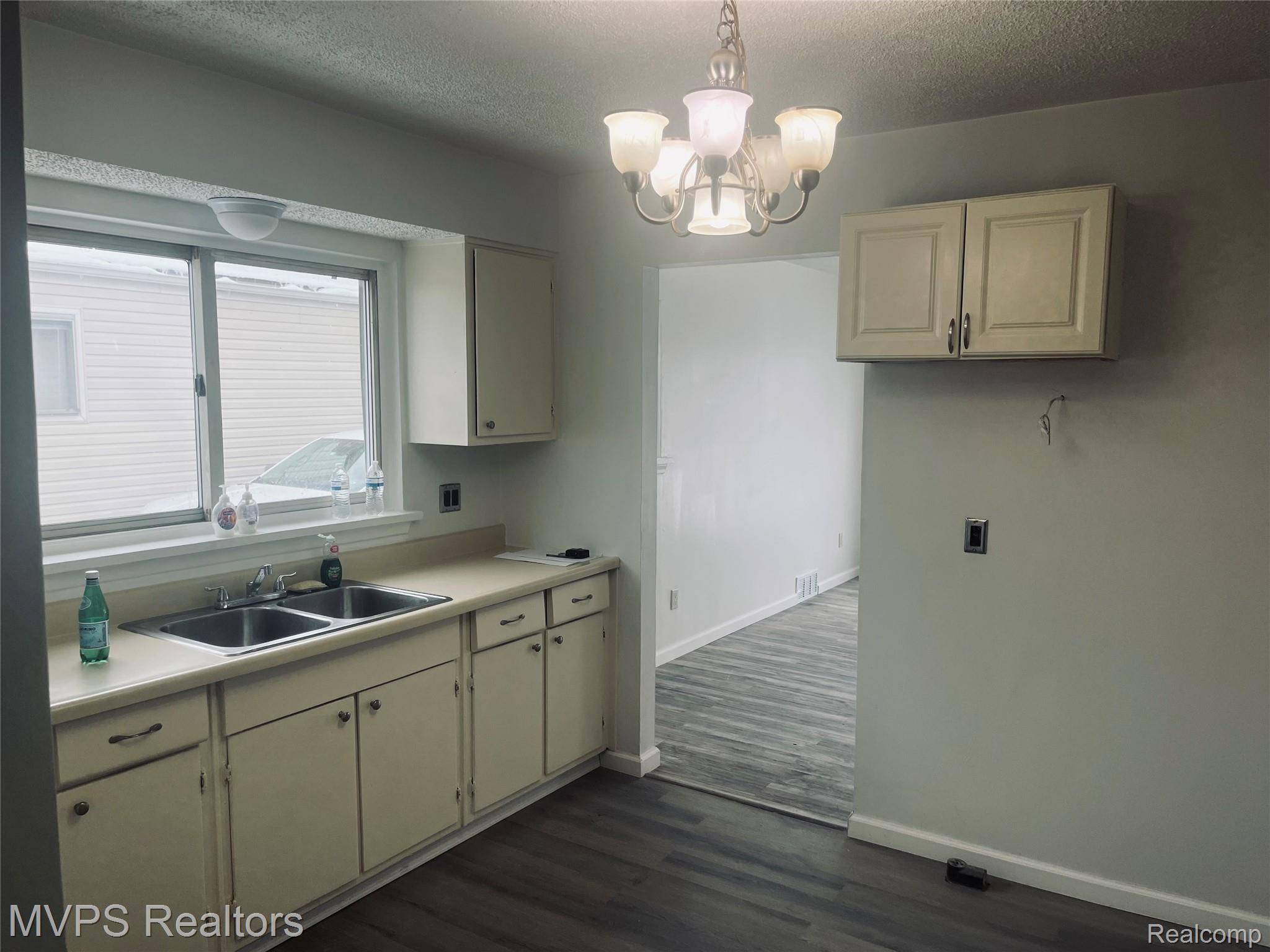 Madison Heights, MI 48071,45 W Hudson AVE