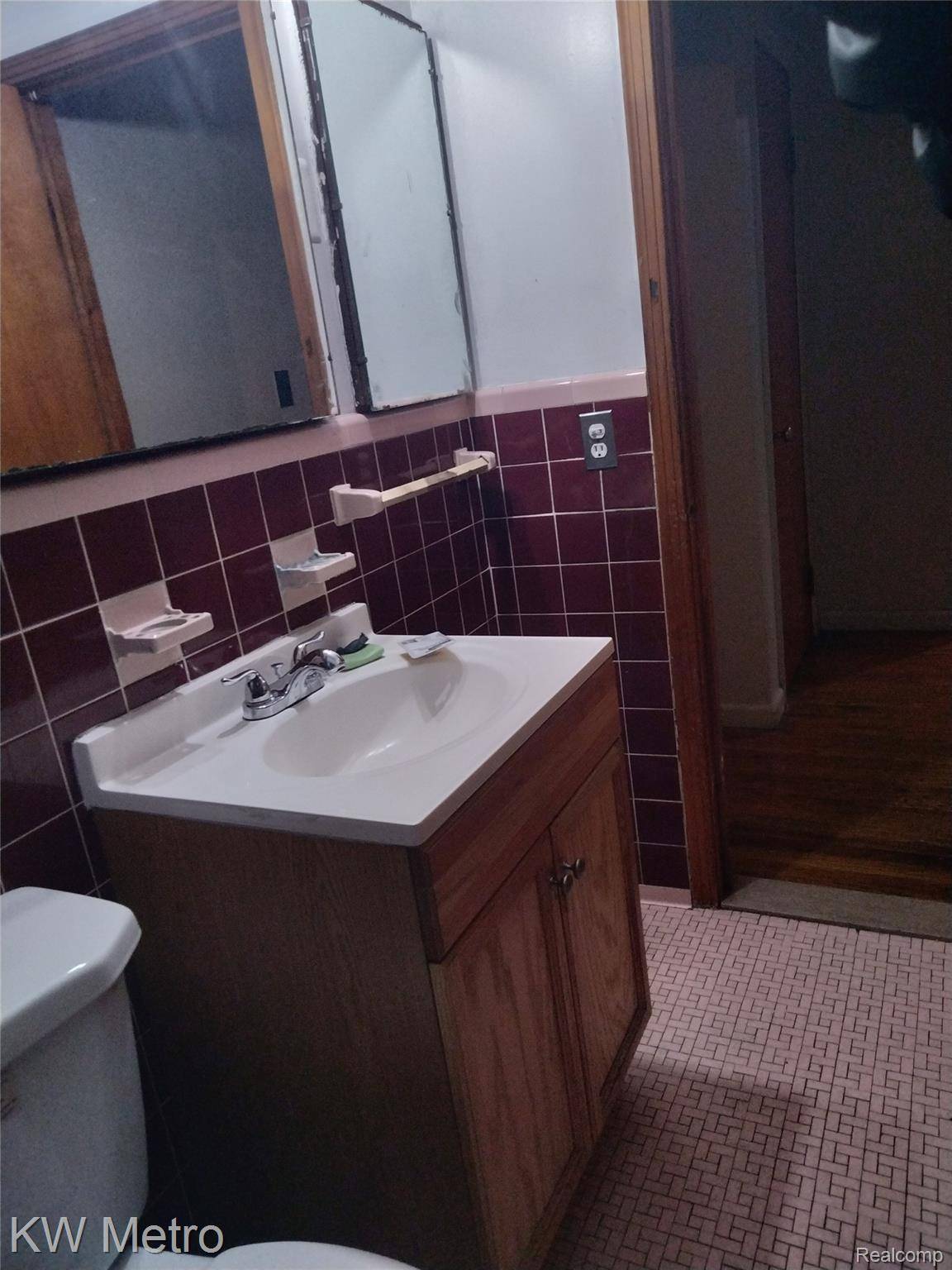 Detroit, MI 48224,6154 Woodhall ST