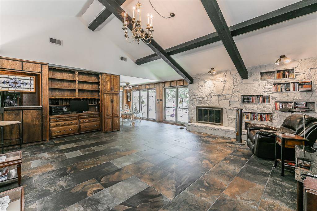 Arlington, TX 76012,2406 Drawbridge Drive