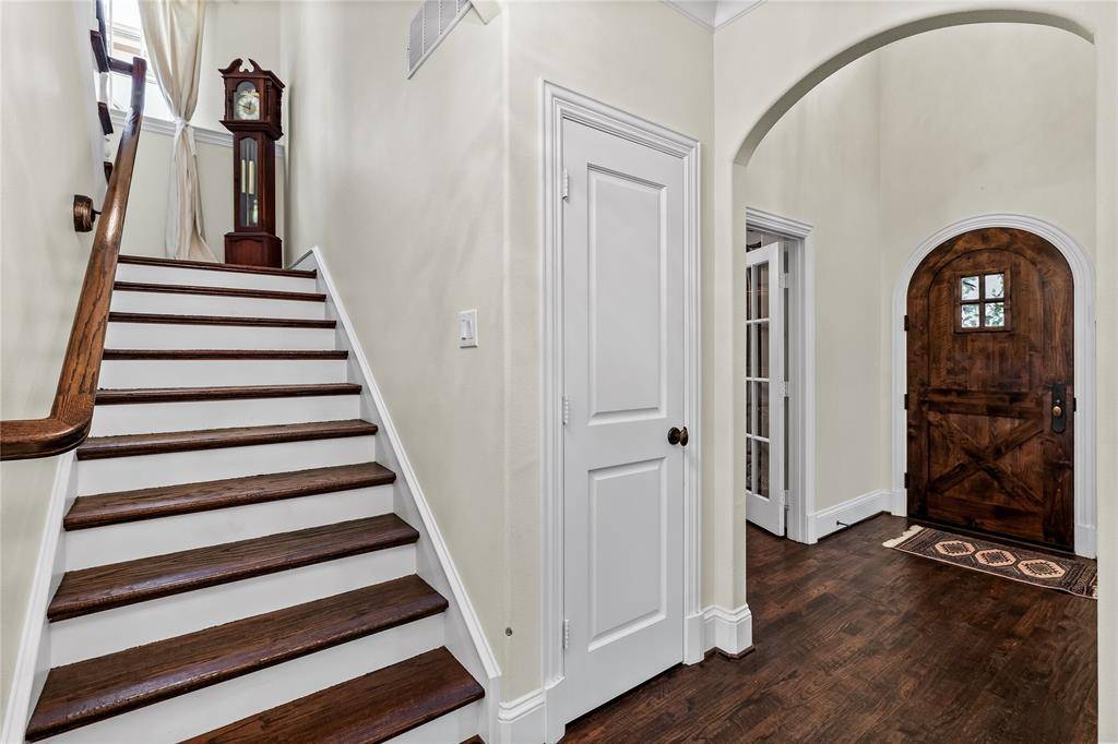 Dallas, TX 75206,5910 Velasco Avenue