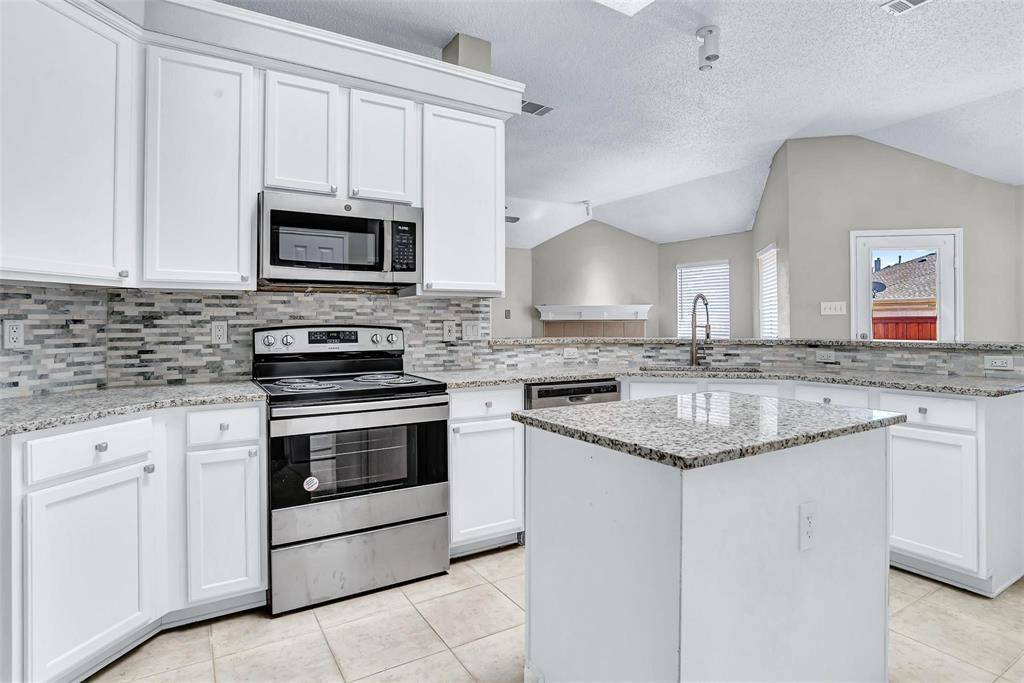 Frisco, TX 75035,11121 Covey Lane