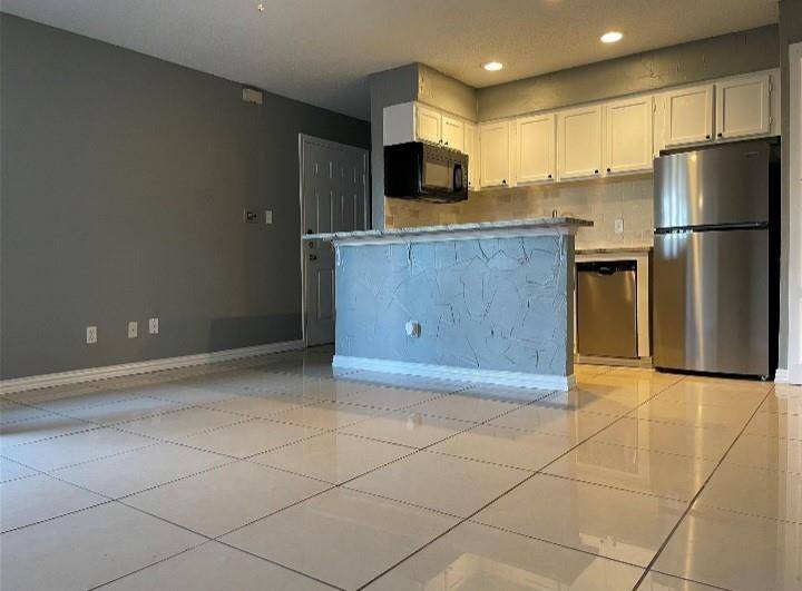 Arlington, TX 76006,2312 Balsam Drive #A303