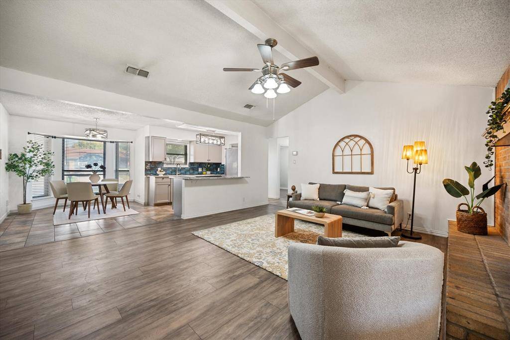 Watauga, TX 76148,6636 Fair Meadows Drive