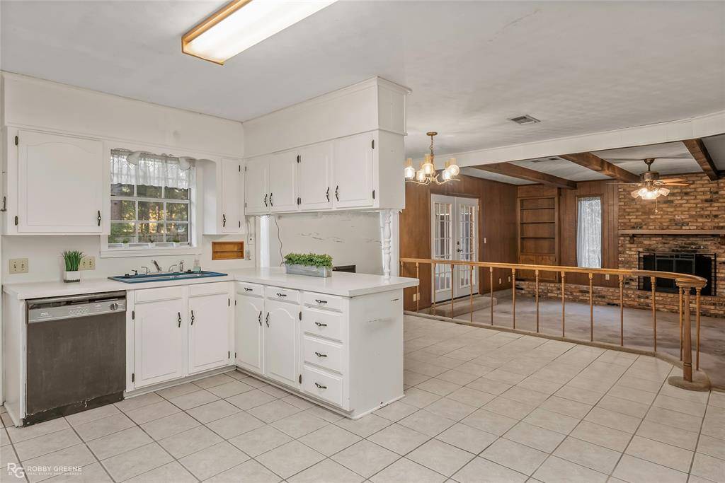 Shreveport, LA 71107,6718 N Park Court