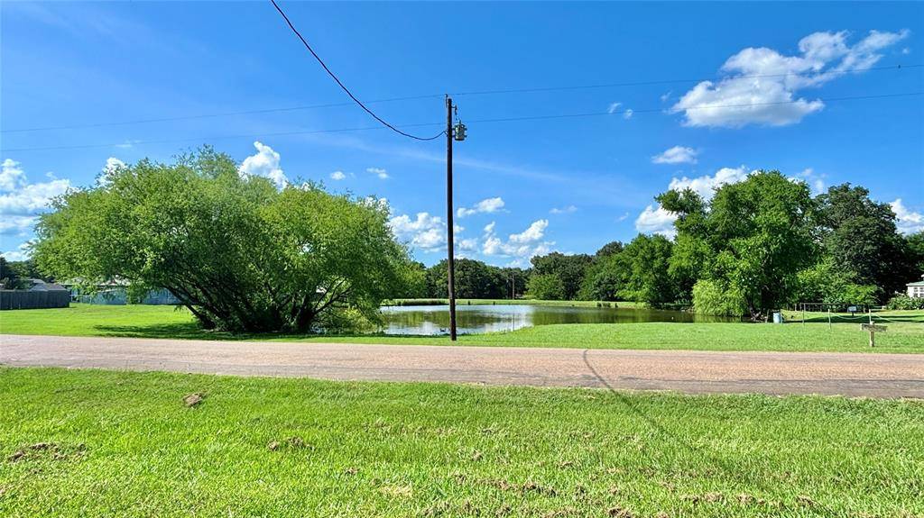 Quitman, TX 75783,454 Holiday Village Drive