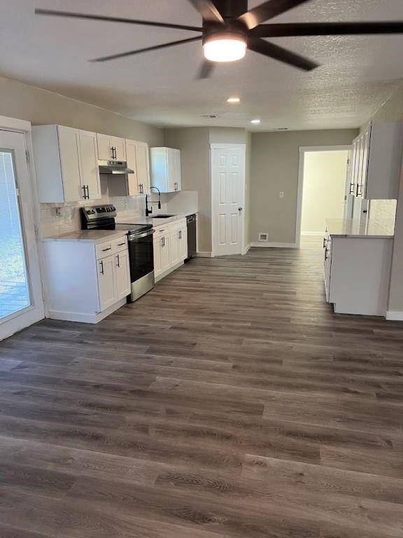 Robinson, TX 76706,916 W Elizabeth Drive