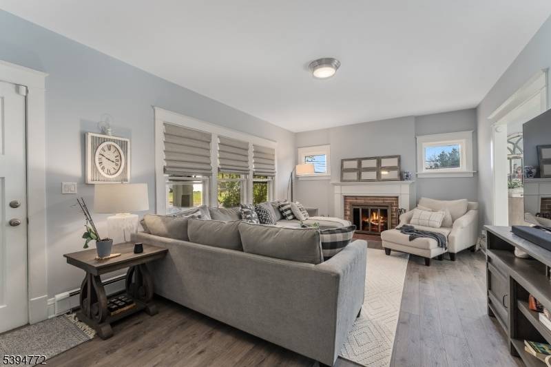 Clinton Town, NJ 08809,22 Fairview Ave