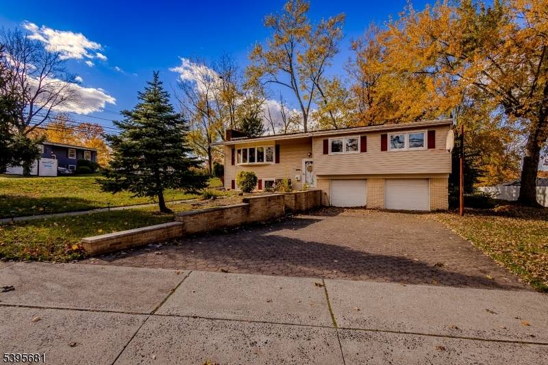 Edison Twp., NJ 08837,1 Hallo St