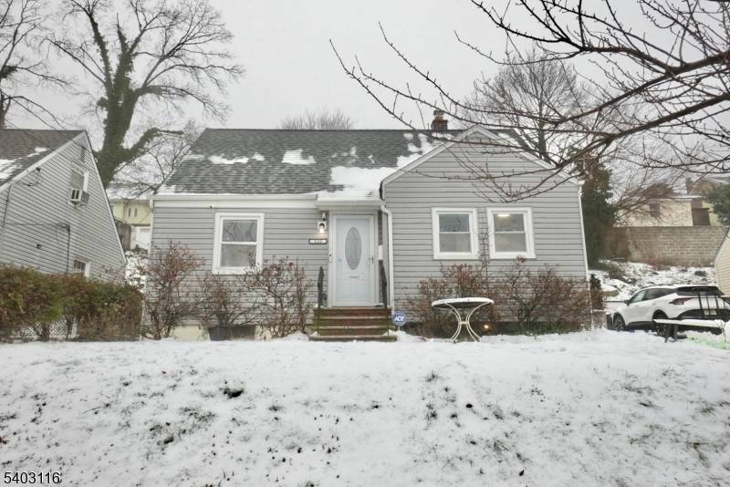 Belleville Twp., NJ 07109,110 Nolton St