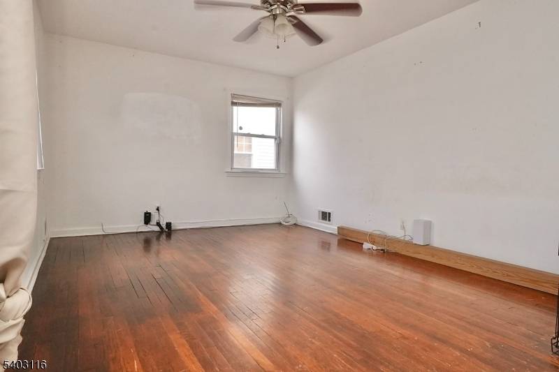 Belleville Twp., NJ 07109,110 Nolton St