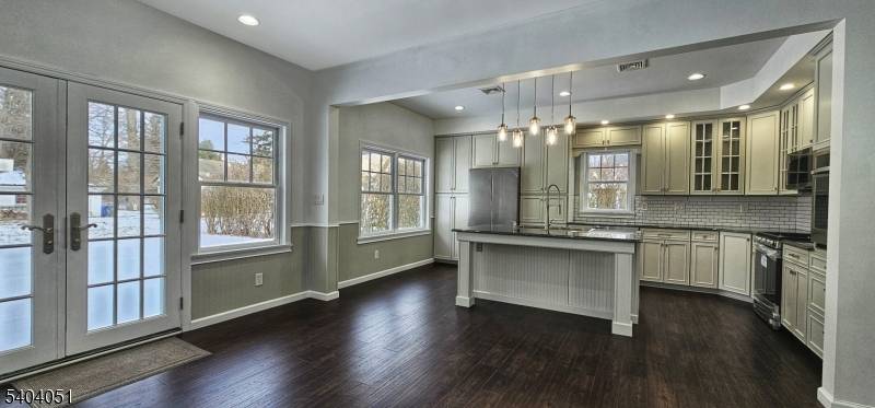 Mount Olive Twp., NJ 07828,27 Forest Rd