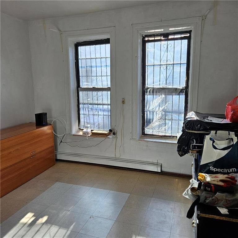 Brooklyn, NY 11220,729 45th ST