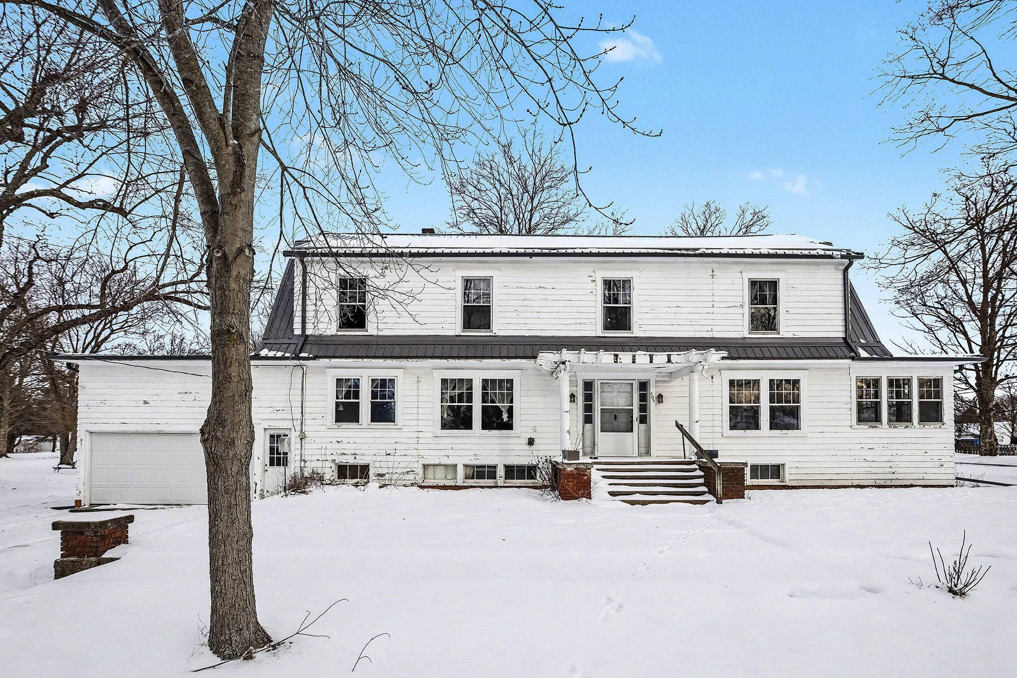 Tekonsha, MI 49092,703 N Church ST