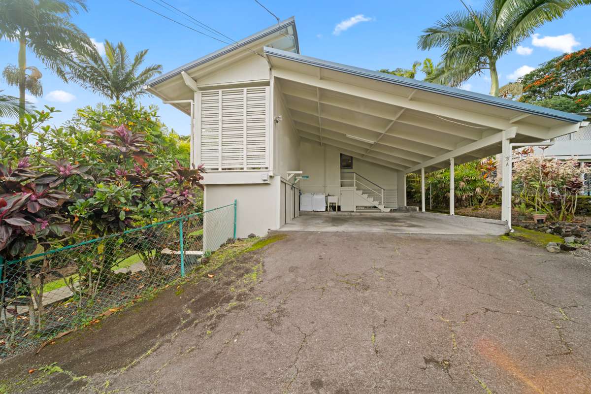 Hilo, HI 96720,19-A AINA ST