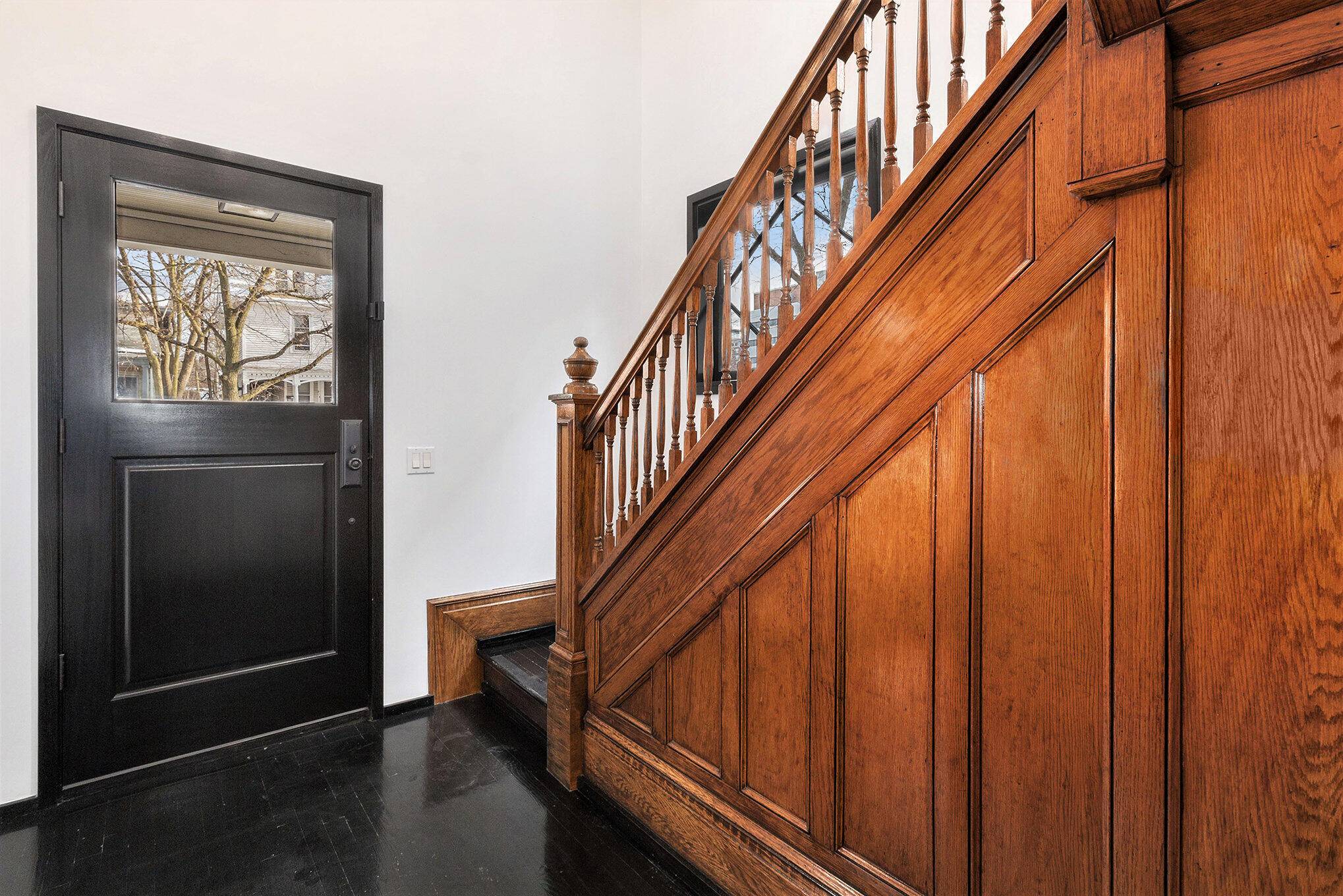 Ann Arbor, MI 48104,217 N 5th AVE