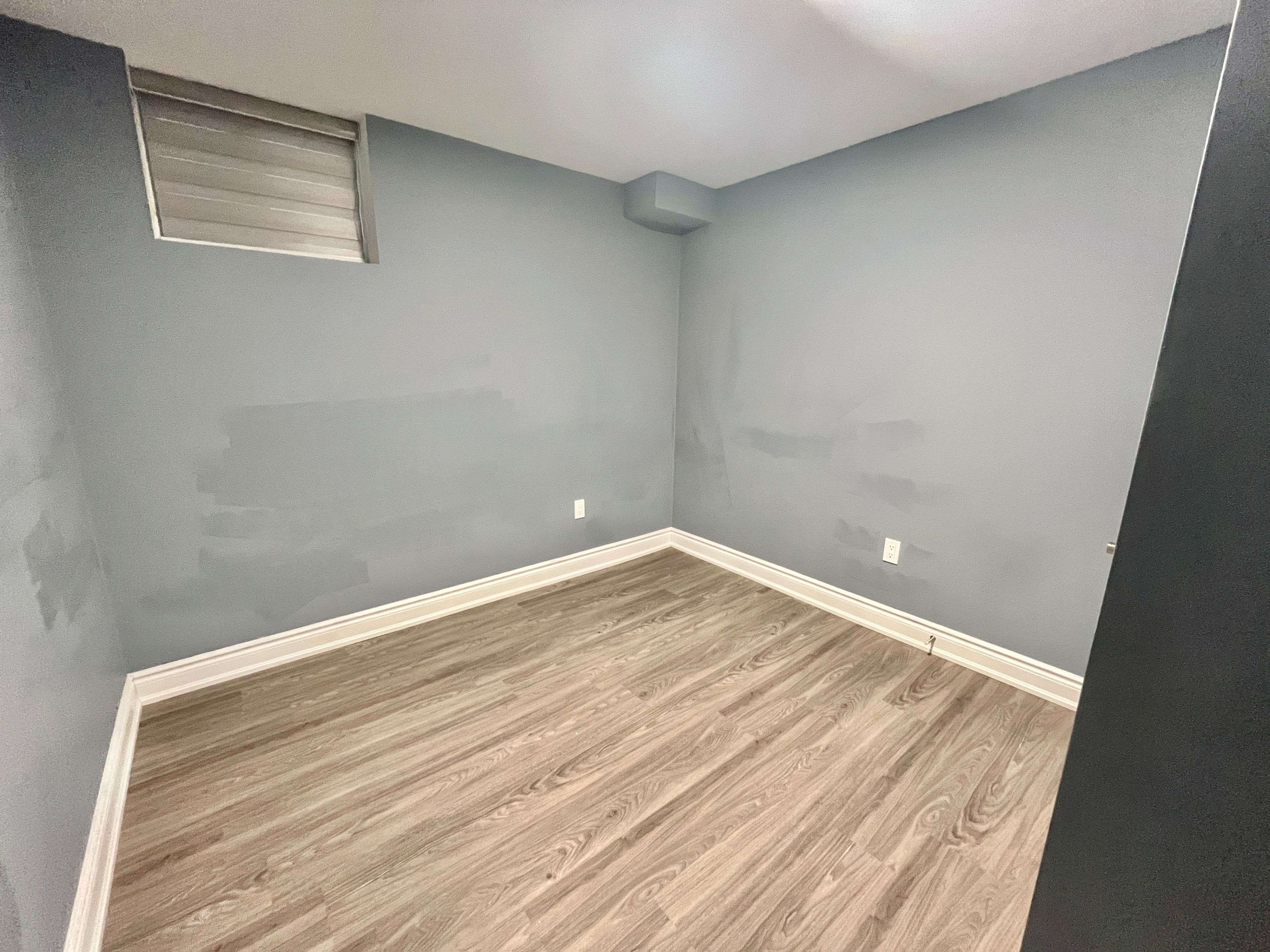 Whitby, ON L1P 0G9,2-42 Ogston CRES